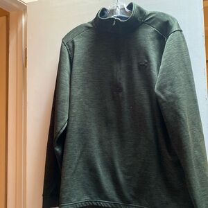 Under armour base layer outdoor sweater green cold gear Large